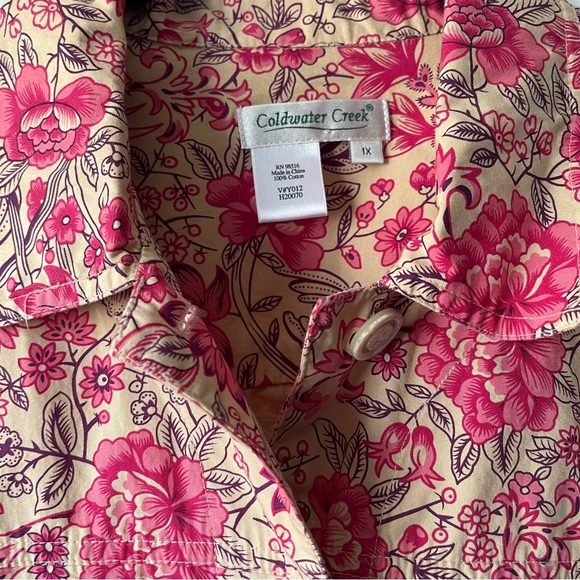 Floral Button Down Shirt - Picture 4 of 4